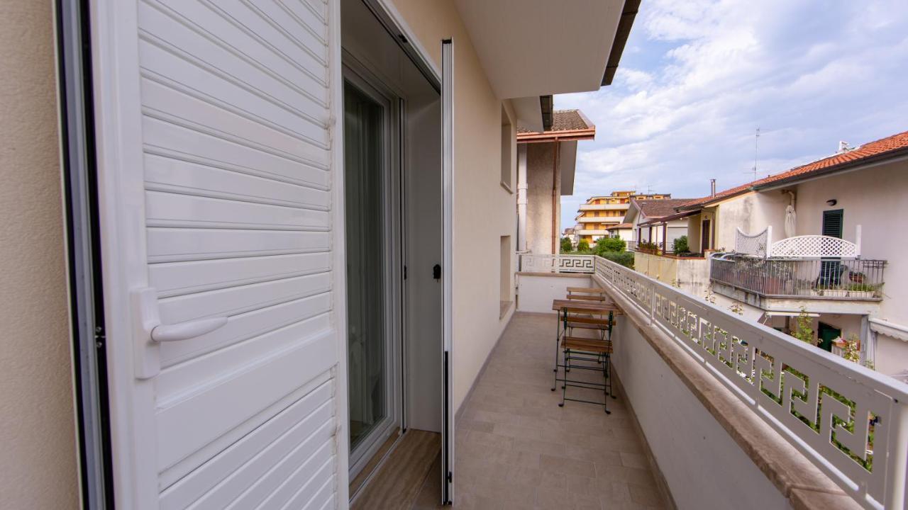 Aria Di Sale Bed & Breakfast Martinsicuro Exterior photo